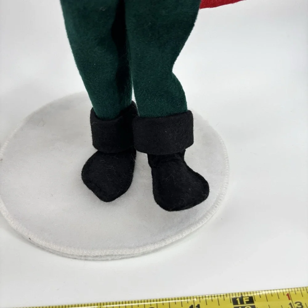 Pair of Annalee Dolls Dickens‎ 14IN Christmas Caroler Man And Woman